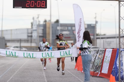 Monse Lope, campeona 5K | Carrera 5K Halcones UAL