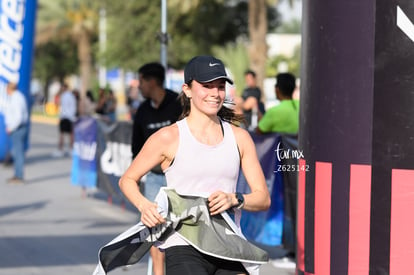 Fátima Alanís, campeona 10 millas | Carrera 5K y 10 millas Día del Padre