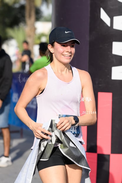 Fátima Alanís, campeona 10 millas | Carrera 5K y 10 millas Día del Padre