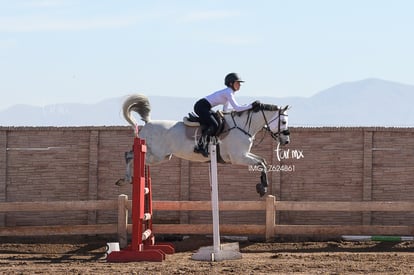 Ma. Teresa Anaya | Salto ecuestre Las Brisas