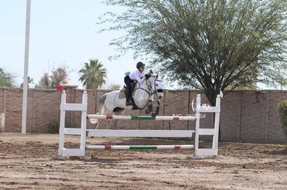 Ma. Teresa Anaya | Salto ecuestre Las Brisas