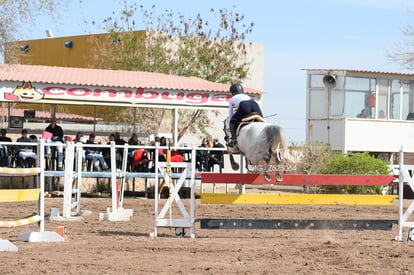 Ma. Teresa Anaya | Salto ecuestre Las Brisas