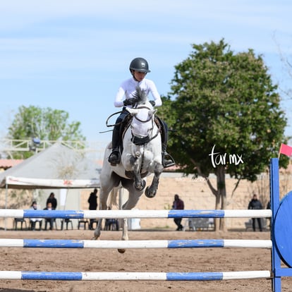 Ma. Teresa Anaya | Salto ecuestre Las Brisas