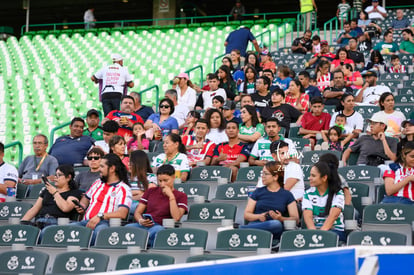 afición | Santos vs Chivas femenil