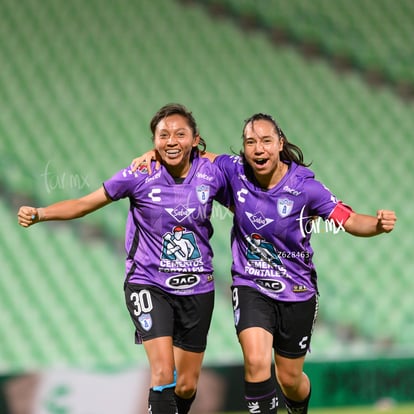 festejo de gol Pachuca, Verónica Corral, Esbeydi Salazar | Santos Laguna vs Tuzas del Pachuca femenil