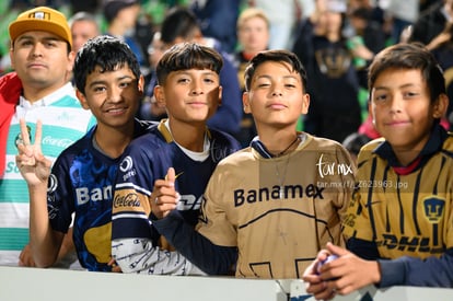 Afición en el Estadio Corona | Guerreros del Santos Laguna vs Pumas UNAM J2 C2023 Liga MX