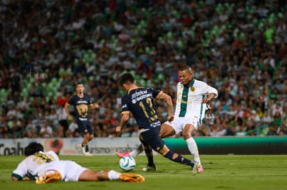 Harold Preciado, Pablo Monroy | Santos vs Pumas UNAM