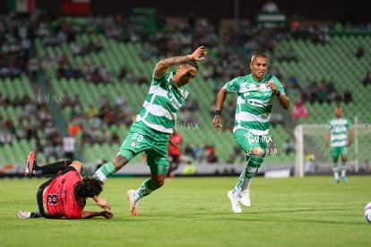 Hugo Rodríguez, Pedro Aquino, Fernando Madrigal | Santos Laguna vs Xolos de Tijuana