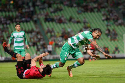 Hugo Rodríguez, Fernando Madrigal | Santos Laguna vs Xolos de Tijuana