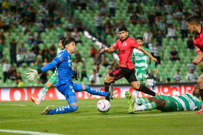 detiene penal, Héctor Holguín | Santos Laguna vs Xolos de Tijuana