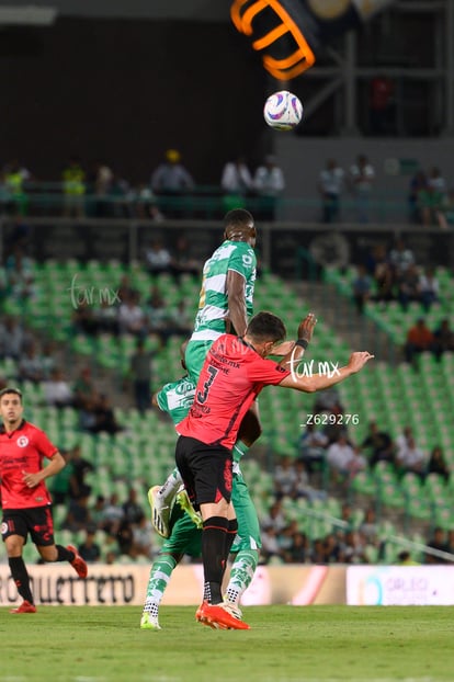 Félix Torres, Rafael Fernández | Santos Laguna vs Xolos de Tijuana