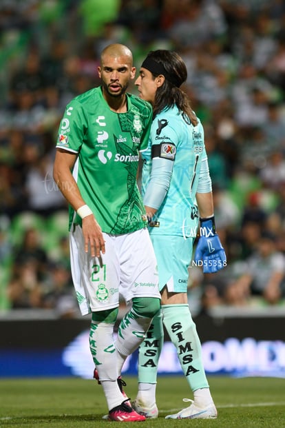 Carlos Acevedo, Matheus Doria | Santos Laguna vs Xolos de Tijuana J11