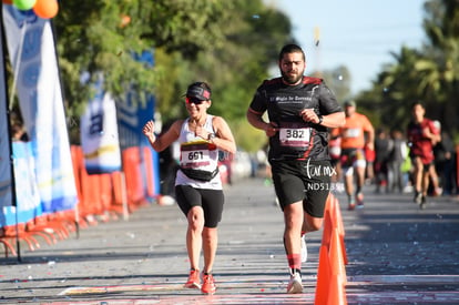 Ileana Robles, Diego Saenz | Carrera  21K Siglo META