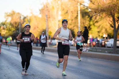 Ana Sofia, Mariana | Carrera  21K Siglo Juárez y Bosque