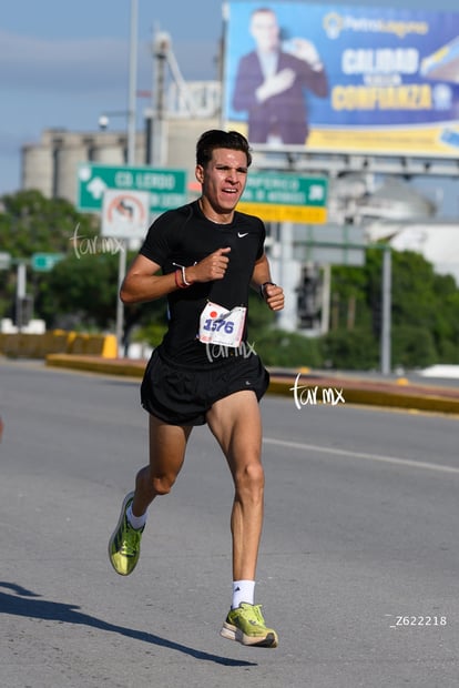 Diego Vizcarra Sánchez, campeón 10K | Carrera Chilchota 5 y 10K 2024