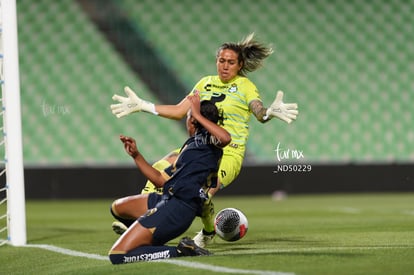 Gabriela Herrera, Irma Pinzon | Santos vs Pumas femenil