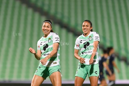 celebran gol de Lia, Lia Romero, Michel Ruiz | Santos vs Pumas femenil