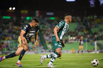 Anderson Santamaría, Guillermo Martínez | Santos Laguna vs Pumas UNAM J2