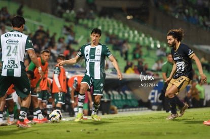 Ismael Govea, César Huerta | Santos Laguna vs Pumas UNAM J2