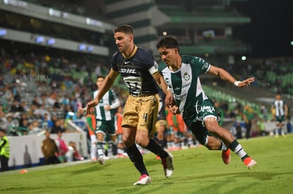 Diego Medina, Lisandro Magallan | Santos Laguna vs Pumas UNAM J2