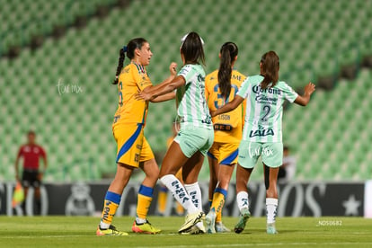 Mayte Valle, Diana Anguiano | Santos vs Tigres femenil J7