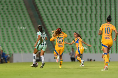 Yessenia Novella, Joseline Montoya | Santos vs Tigres femenil J7