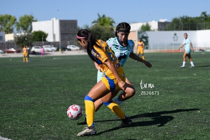 Perla Pérez, Tania Baca | Santos vs Tigres femenil sub 19