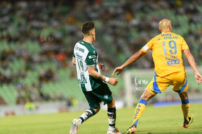 Guido Pizarro, Santiago Muñóz | Santos Laguna vs Tigres UANL J4