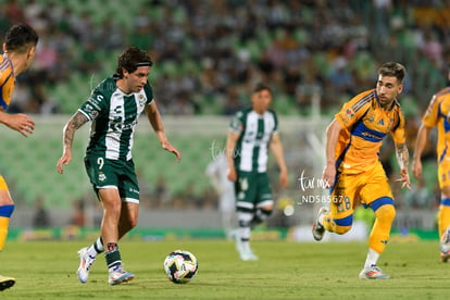 Jordan Carrillo, Fernando Gorriarán | Santos Laguna vs Tigres UANL J4