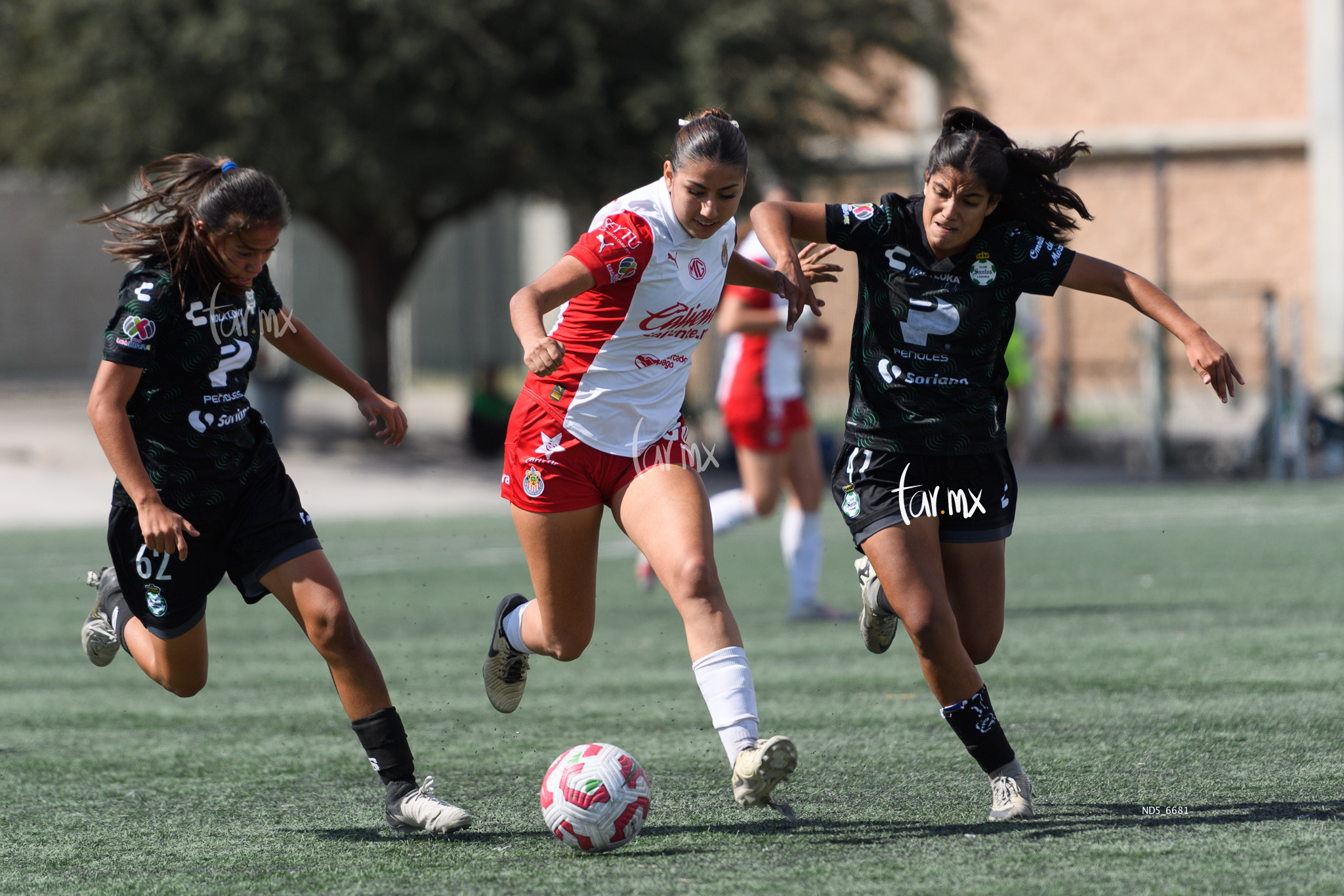 Jennifer Escareño, Amalia López, Genoveva Rojas » Santos Laguna vs Chivas Guadalajara sub 19