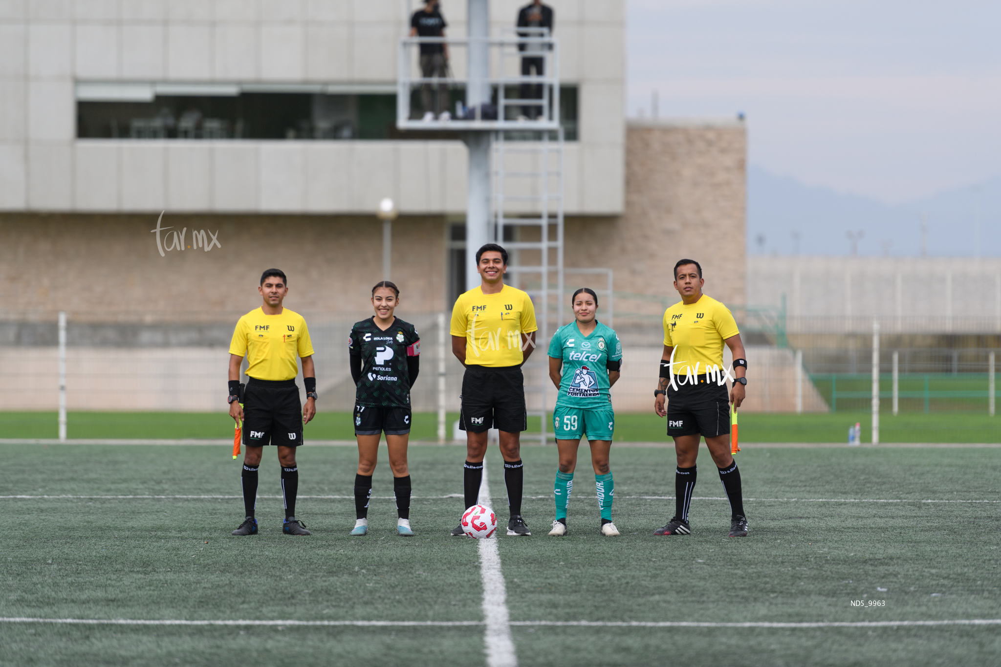 capitanas, Joanna Aguilera, Lili Rojas » Santos Laguna vs Leon sub 19