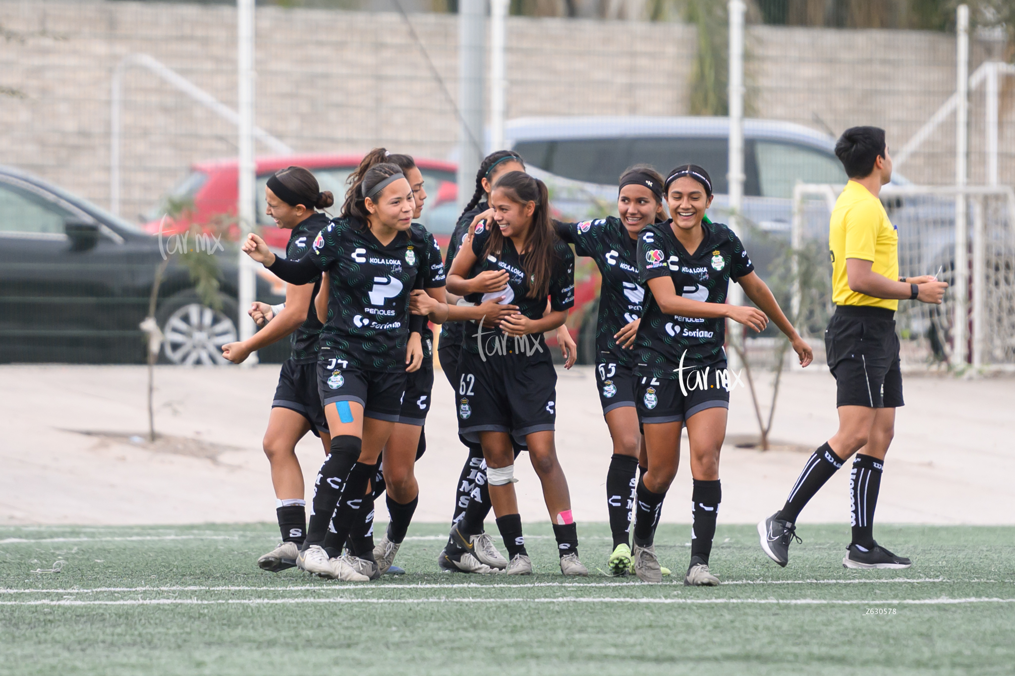 celebran gol, Jennifer Escareño » Santos Laguna vs Leon sub 19