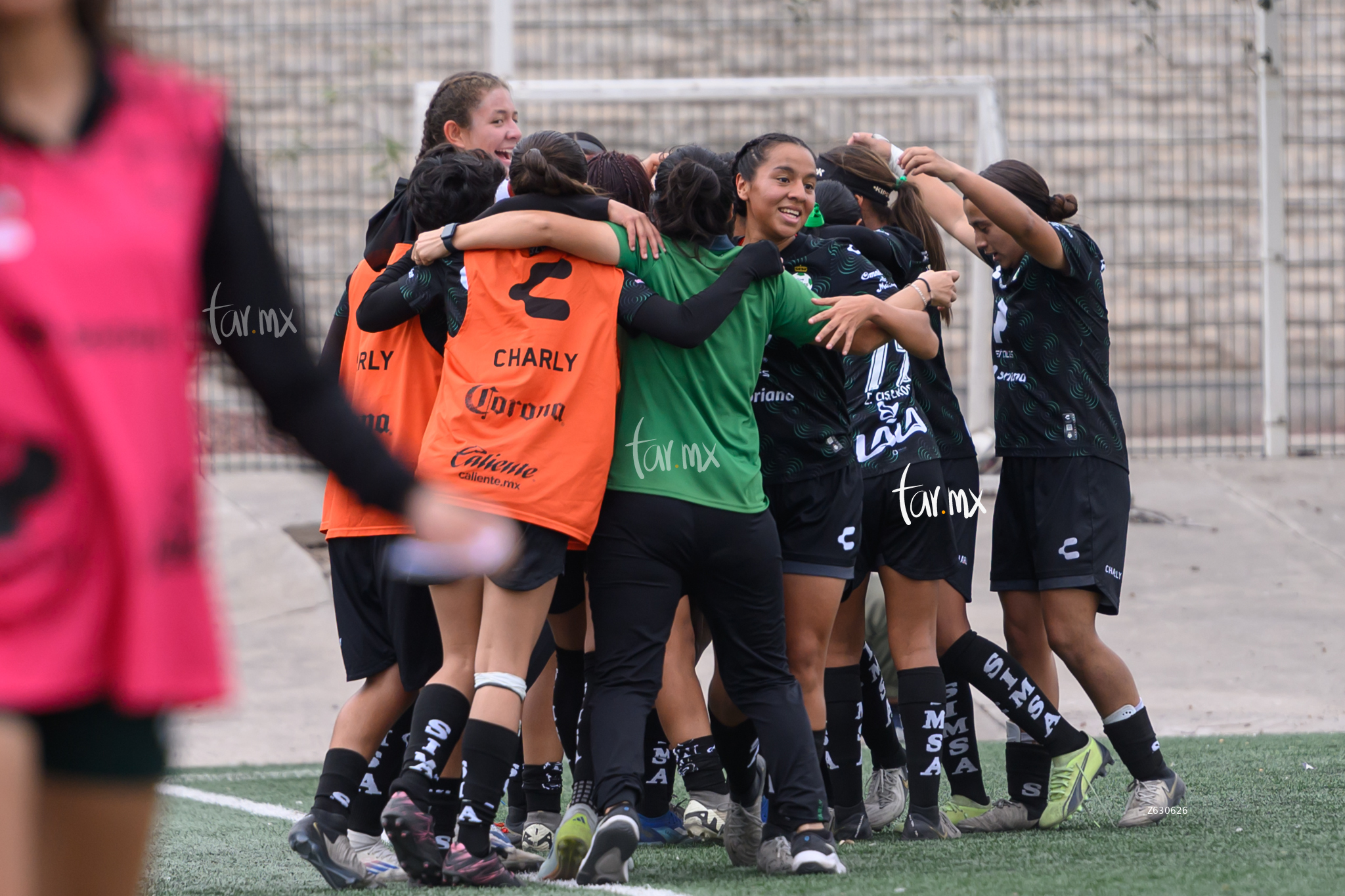 celebración de gol » Santos Laguna vs Leon sub 19