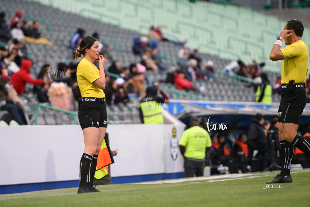 árbitros » Santos Laguna vs Chivas Guadalajara femenil