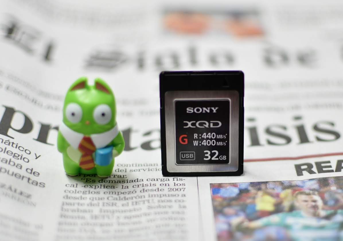 hola sony XQD